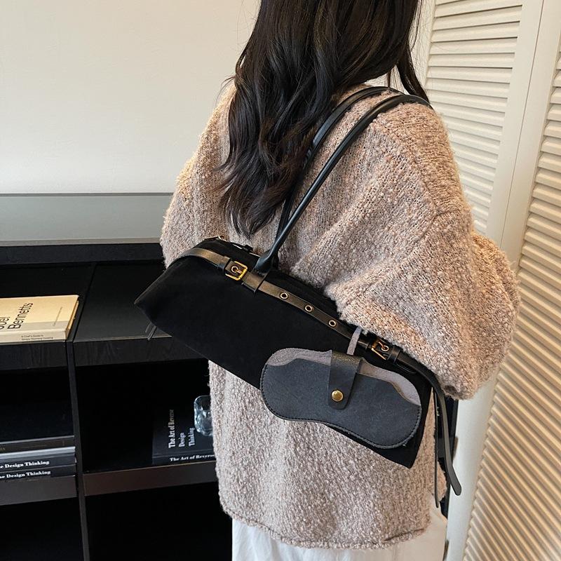 Bolso Baguette Retro Francés de Nicho, Bolso Versátil de Hombro Único para Otoño e Invierno, Bolso de Axila para Mujer