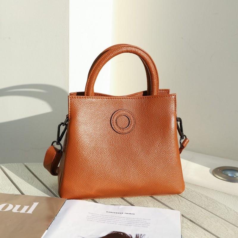 

Direct Sales Texture Top-layer Cowhide Genuine Leather Women s Bag Commuting Tote Single Shoulder Cross-slung Handbag L 23 W 10 H 21CM