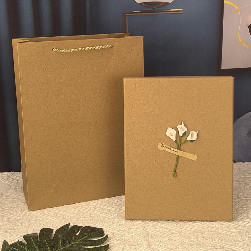 Kraft Paper Gift Box: Customizable Large Birthday or Clothing Packaging