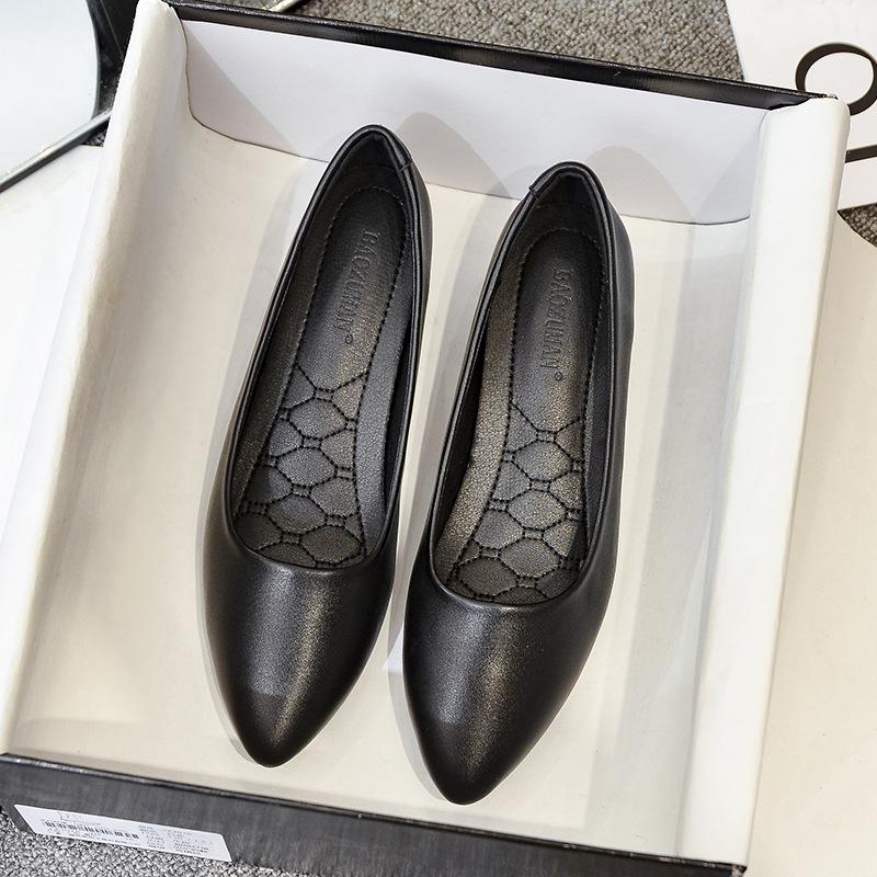 

Черные кожаные туфли на танкетке для бортпроводников - Удобные, профессиональные с острым носком, подходят для отеля или рабочей одежды. 40 чёрный