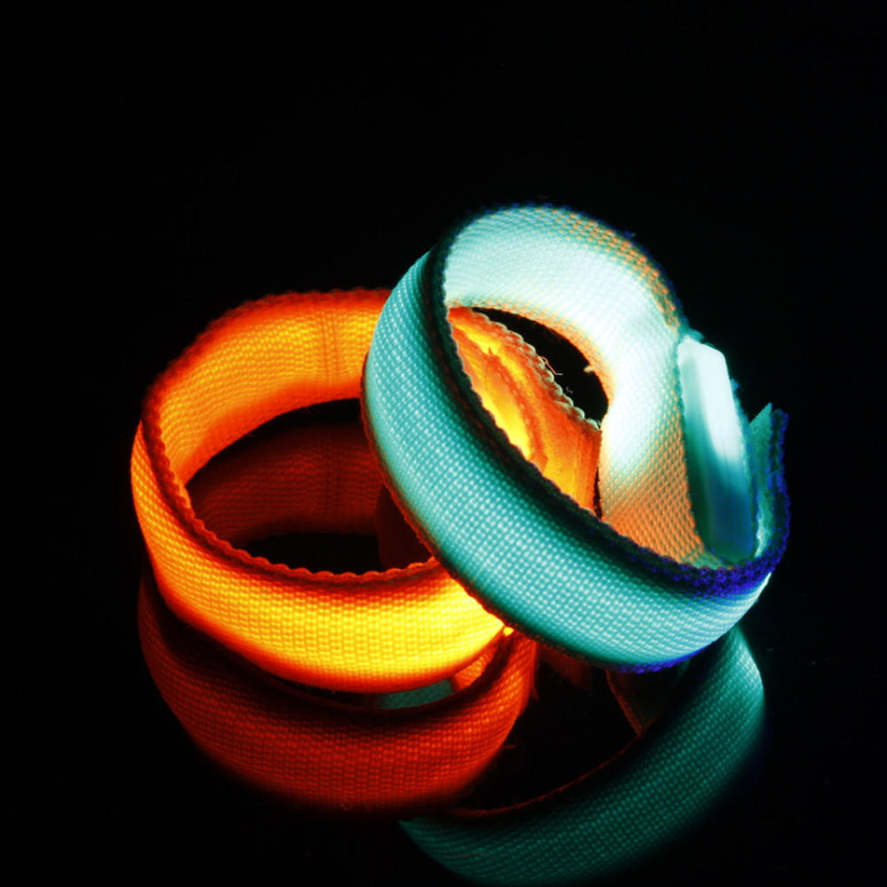 Светодиодный световой светильник на руку с браслетом на руку — фото 5