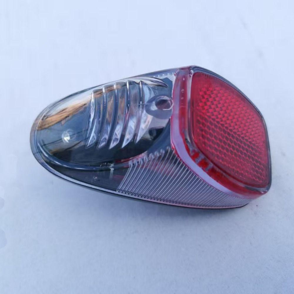 Plastic Solar Energy Bicycle Taillight 82*42mm Night Cycling Cycling Rear Light
