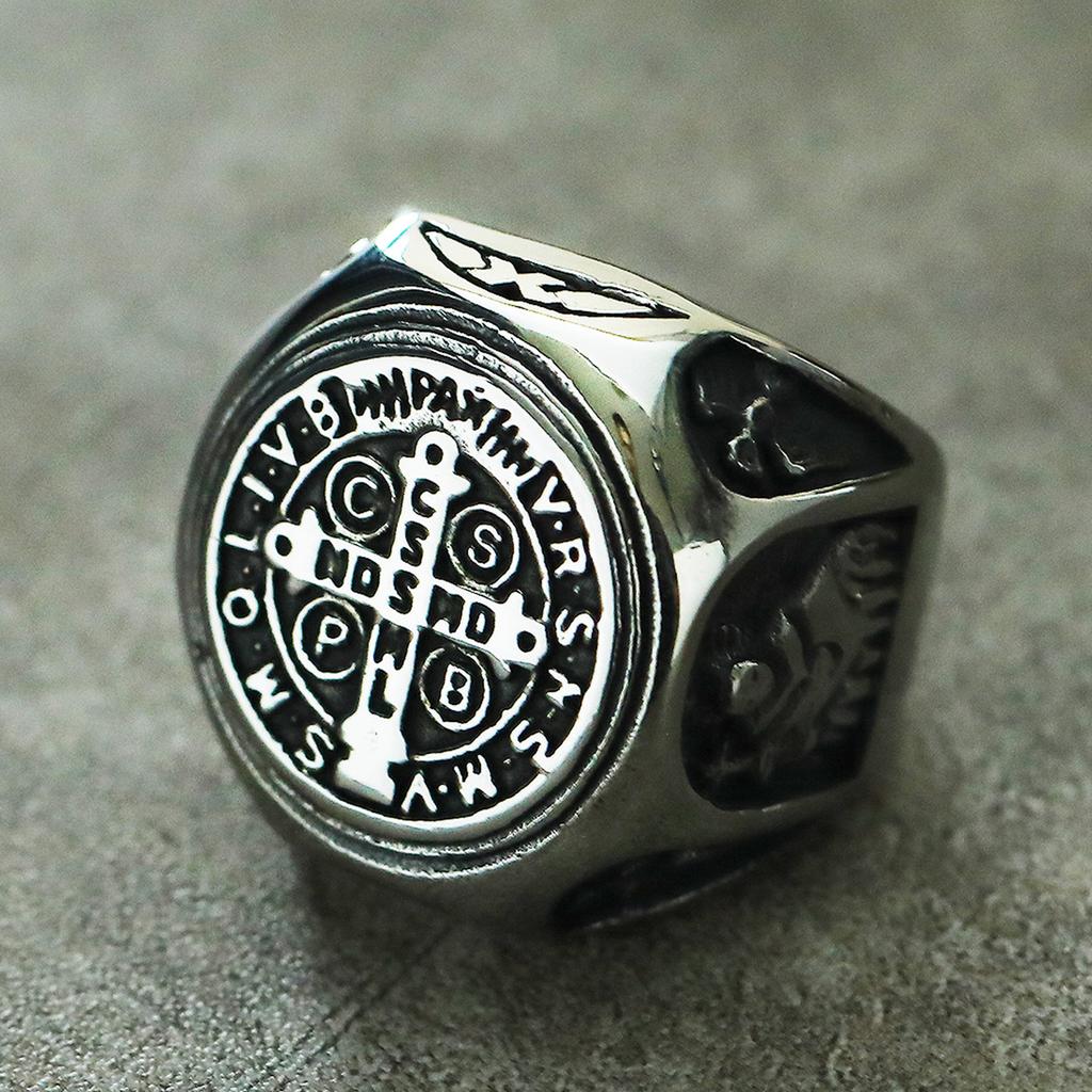 Vintage Exorzismus Saint Benedict Cspb Kreuz Ring für Männer Punk Amulett Christentum Ringe Edelstahl Freund Schmuck