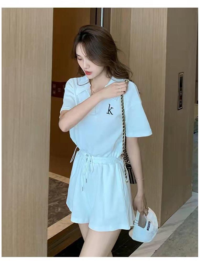 Summer 2025 Women's College-Style Casual Sportswear: Loose Short-Sleeve Tops & Wide-Leg Shorts Two-Piece Set