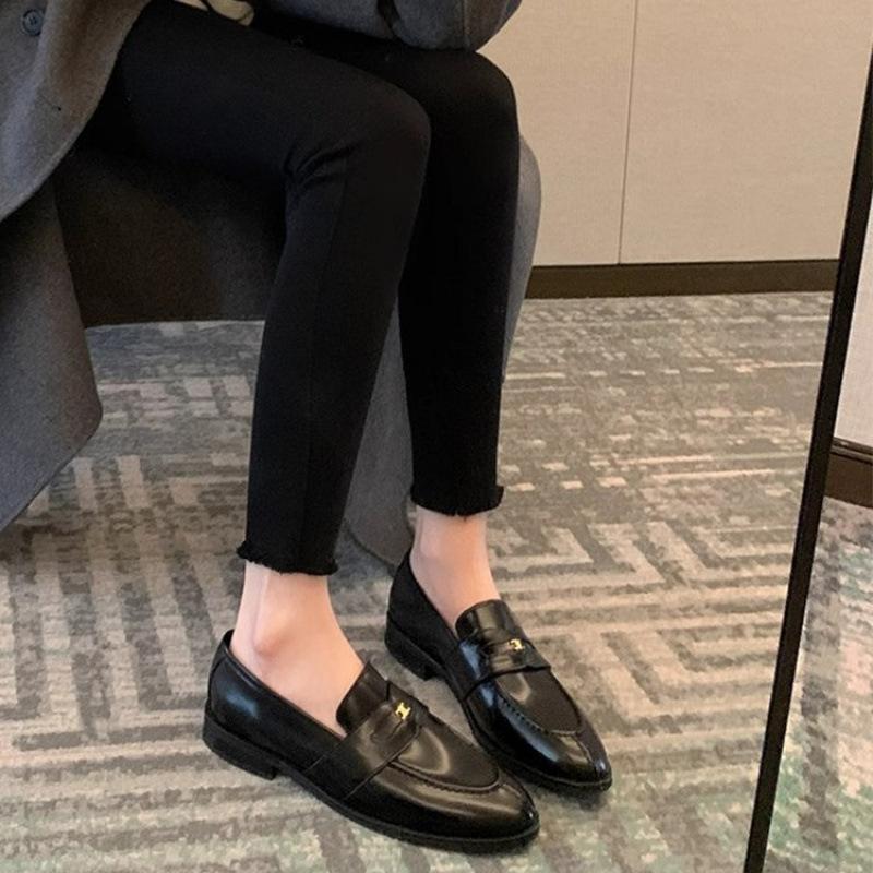 

Speed hair women s small leather shoes Arc de Triomphe small gold buckle Huizhou women s shoes 34