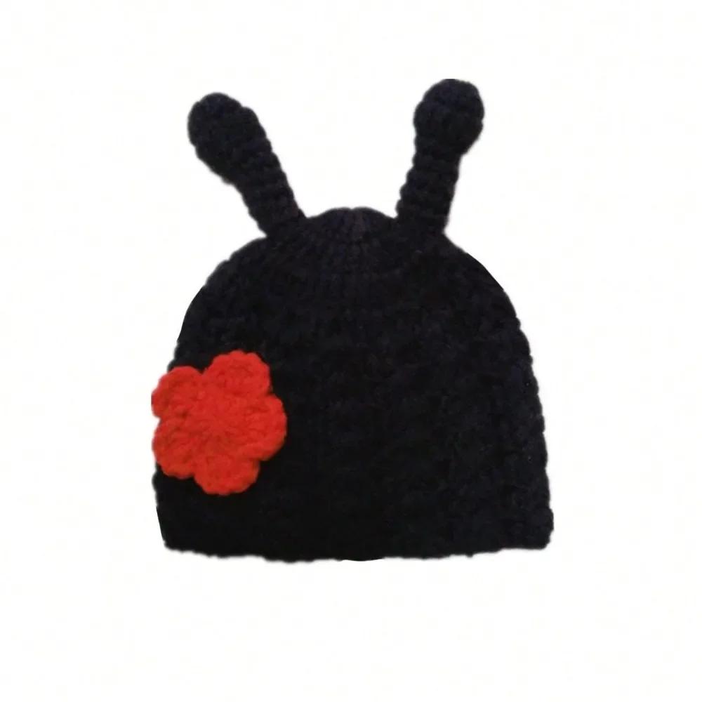 Newborn Ladybug Photography Sweater Set-1 Set Hand Knitted Red Black Cartoon Clothing Adorable Baby Photoshoot Attire for Shoots