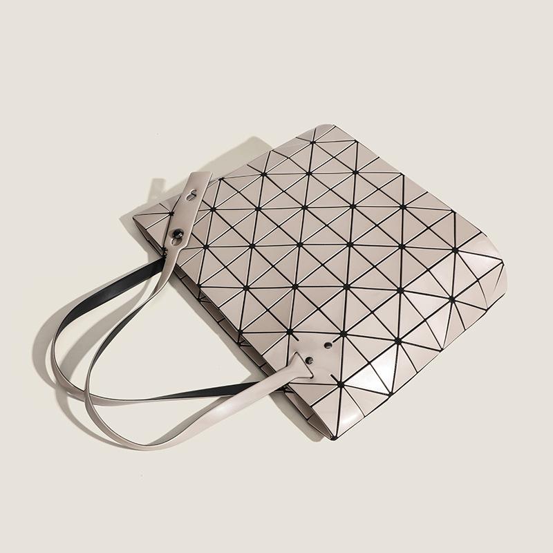 Japanische Geometrische Spleißhandtasche Einzelne Schulter Tragetasche Große Kapazität Original Einzelne Damentasche Geometrische Diamant Pendlerhandtasche