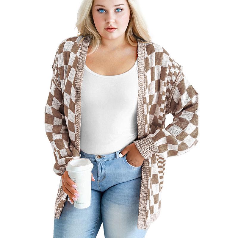 

2025 Winter Women s Plus Size Plaid Color Block Knit Cardigan Sweater - European American Fashion, Warm Mid-Length XXL