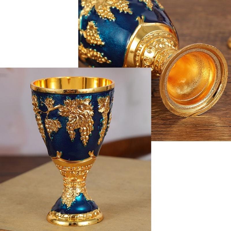 European Wine Glass, Alloy Vintage Portable White Cup, Carved Mini Spirit Vodka Cup, Tabletop Living Room Decoration, 30ml,1pcs