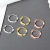 Japanischer Minimalistischer Leichter Luxus Gedrehter Draht Ohr-Manschette Elegantes Linien-Design Knorpel-Ohrring Für Frauen Modeschmuck
