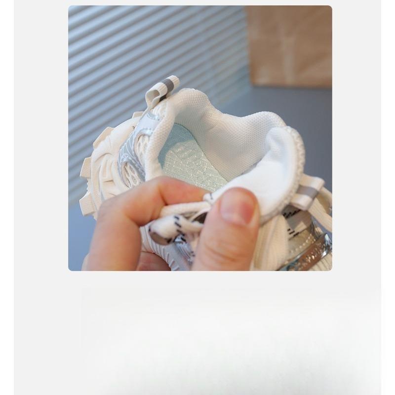 Compagno di classe primavera nuove scarpe sportive traspiranti suola morbida scarpe da corsa per bambini di media taglia scarpe da papà per uomo e donna bambini