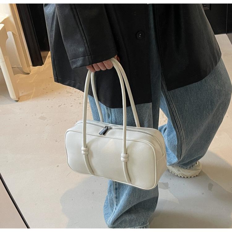 Winter 2025 Women's Retro Fashion Underarm Bag - Versatile High-End Briefcase for Work and Commute