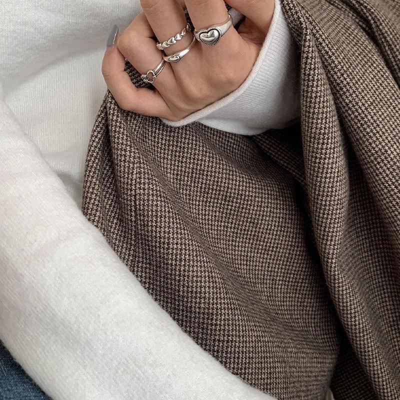 Korean S925 Hollow Heart Retro Ring for Women - Fashionable Index Finger Jewelry