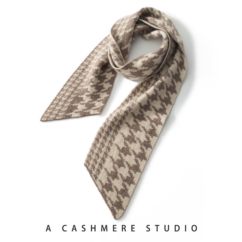 Unisex Korean Houndstooth Cashmere Scarf - Warm, Versatile Neck Warmer for Autumn/Winter