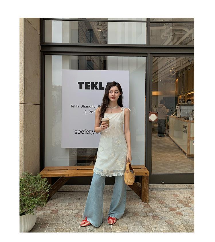 Interpretation of Beauty Retro High-Waisted Flared Jeans – Women's Slim Fit, Washed Summer Pants (C3192)