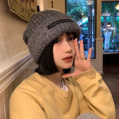 A Autumn and Winter Hat Women's Big Head Circumference Shows a Small Face Versatile Fashion Wool Hat Loose Warm Knitted Hat