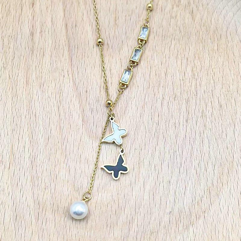 Elegant Women's T-Shaped Titanium Steel Necklace - Light Luxury Style Clavicle Jewelry