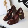 Scarpe col Tacco Alto da Donna Design Retro Quadrato Scarpe col Tacco Alto Moda Scarpe Mary Jane Fibbia Metallica Scarpe Singole in Pelle da Donna