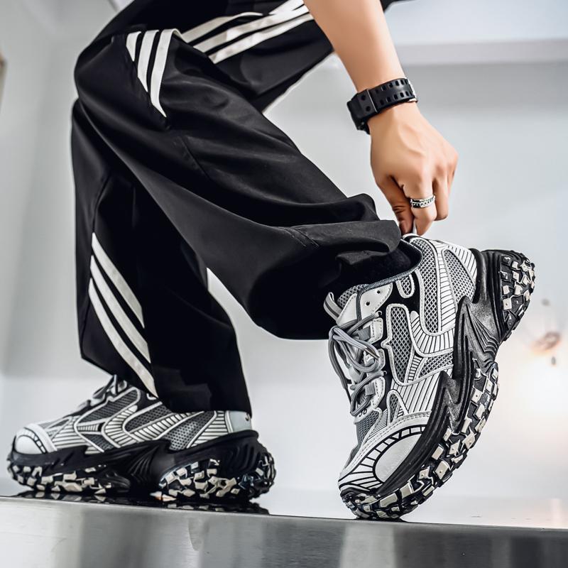 New Fashion Men 's Four Seasons Comfortable Thick Sole Shoes Students BoysTrending Soft Sole Breathable Casual Running Sneakers