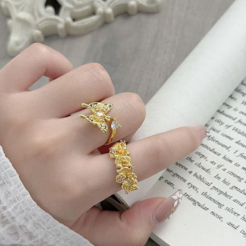 Medieval French Light Luxury Retro Court Style Open Ring Female Butterfly Flower Personalized Fashion Stacked Ring