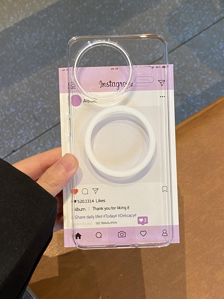 For POCO F7 Pro F7 Ultra Clear Magnetic Dropproof Shockproof and Anti-Yellowing Phone Case