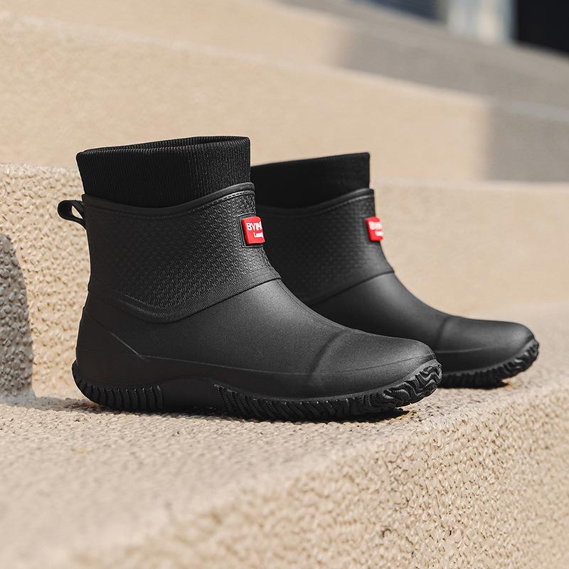 Rain Shoes Women's Short Rubber Shoes Wear Non-slip Water Boots Thick-soled Waterproof Shoes Velvet Short Outdoor Rain Boots Women