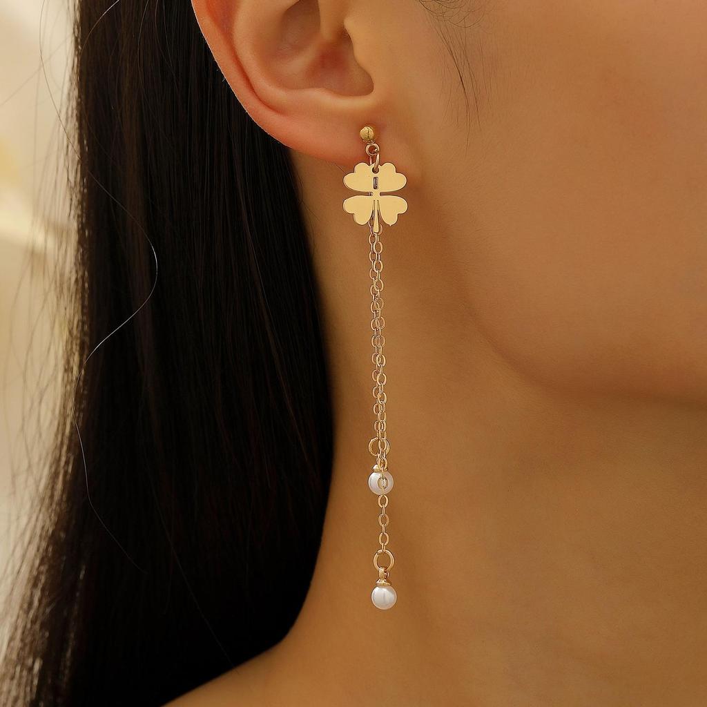 Fashion Fresh Versatile Design Lucky Grass Imitation Pearl Flower Long Tassel Earrings For Women