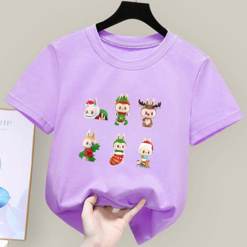 

Детская футболка с коротким рукавом на рождественскую тематику Labubu с забавными праздничными узорами и милыми мультяшными рисунками для девочек, с круглым вырезом и короткими рукавами 100