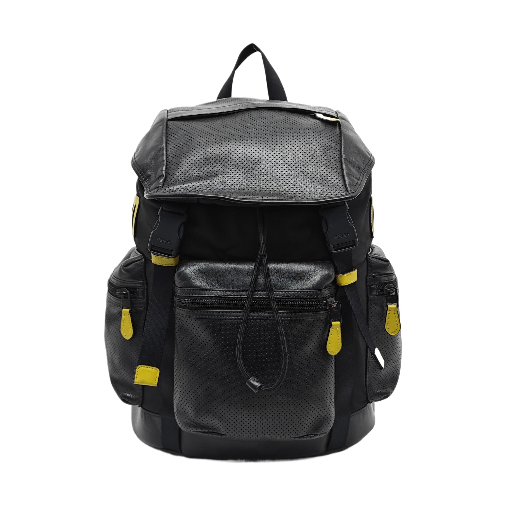 [Pre-Owned] Black Leather Backpack With Black Hardware - Good #GK8OGJ ONE SIZE