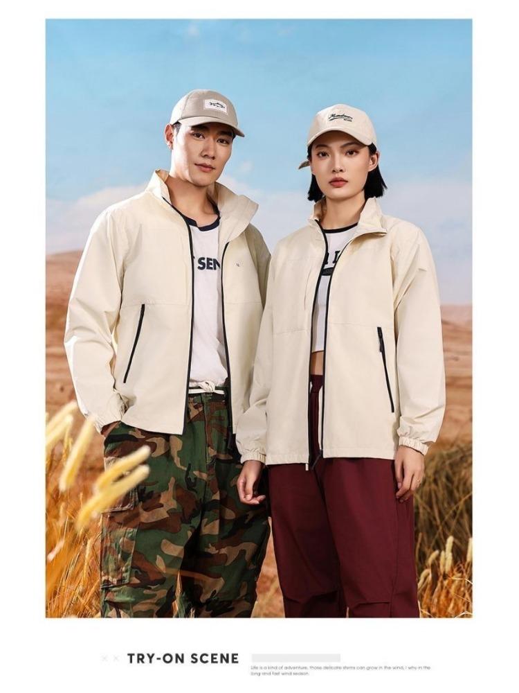 Windcheaters Fashionable Thin Models of Unisex Windproof Fabrics Comfortable Rushing Jacket YG-999