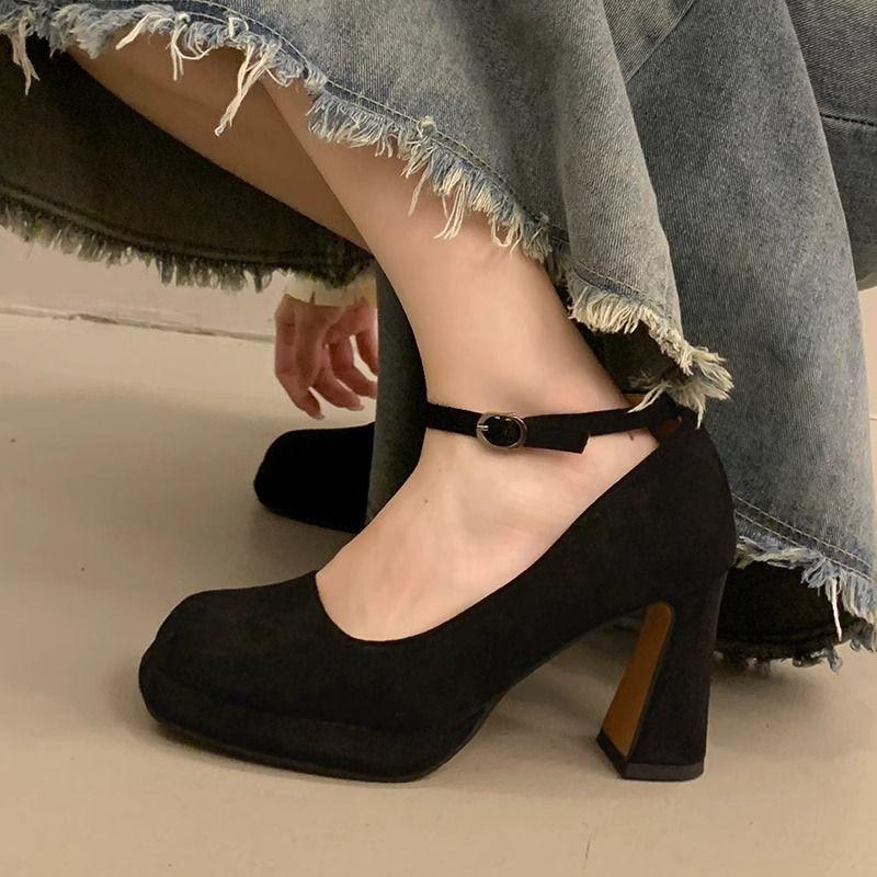 Temperament thick heel high heels women's new spring and autumn French style small man one-word buckle Mary Jane single shoes