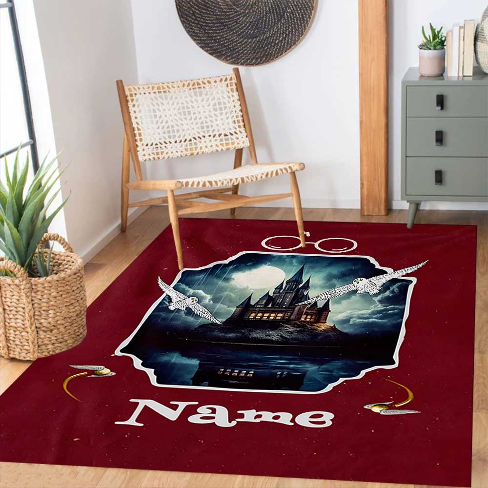 Warner Bros. Funktioniert (61) Personalisieren Sie Ihren Namens-Teppich, Ihr Bürostuhl-Kissen, Ihr Geschenk für Schlafzimmer und Wohnzimmer zu Hause.