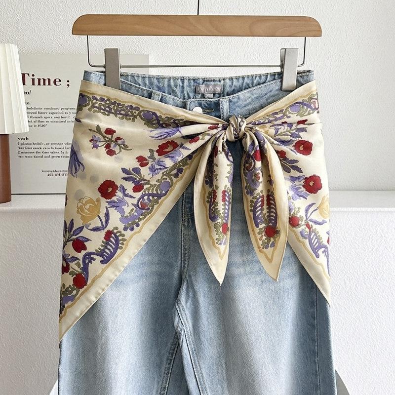 Spring and autumn green atmosphere floral triangle scarf girl versatile headscarf silk scarf small scarf shawl decorative fart curtain