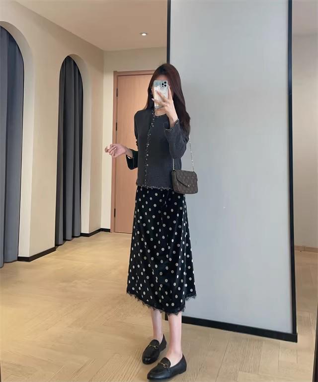 2026 New Year Women's Velvet Polka Dot A-Line Midi Skirt with Lace Hem