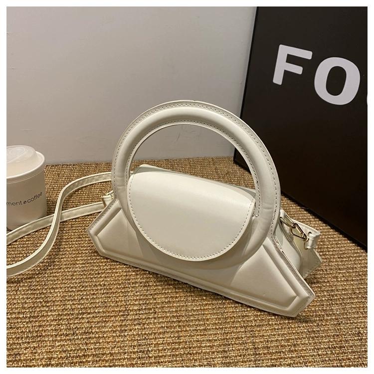 

Solid Color PU Leather Elegant Tote Bag Versatile Vintage Small Square Bag Stylish Shoulder Crossbody Bag for Work Occasions