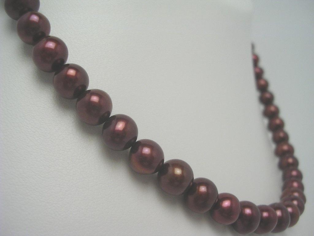 [Isowa Pearl] Isowa Pearl, a pearl specialty store in Ise-Shima, presents a freshwater pearl necklace, 7.0-7.5mm, brown, with a magnetic clasp