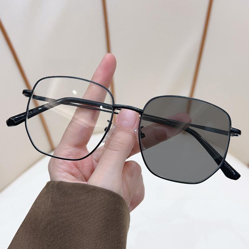 New Ultra-Lightweight Metal Frame Myopia Glasses Unisex Fashionable High-Definition Eyewear Minus Diopter 0 To -4.0
