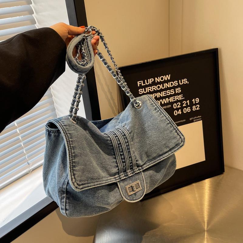 Women's 2024 Fashion Denim Chain Shoulder Tote - High-Capacity Commuter Bag