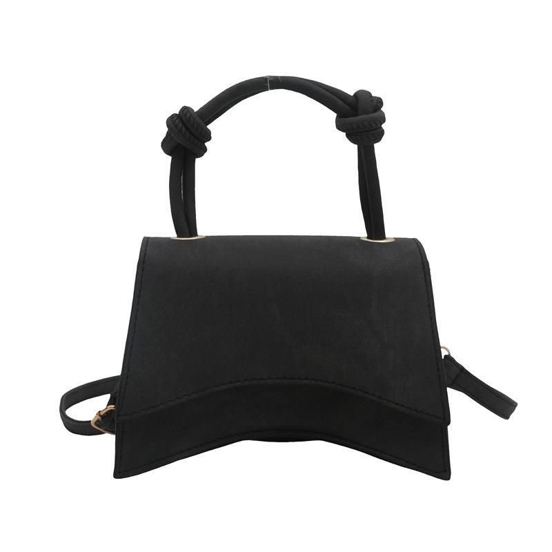 Personalized commuter handbag 2025 autumn foreign style simple temperament new shoulder fashion messenger small square bag