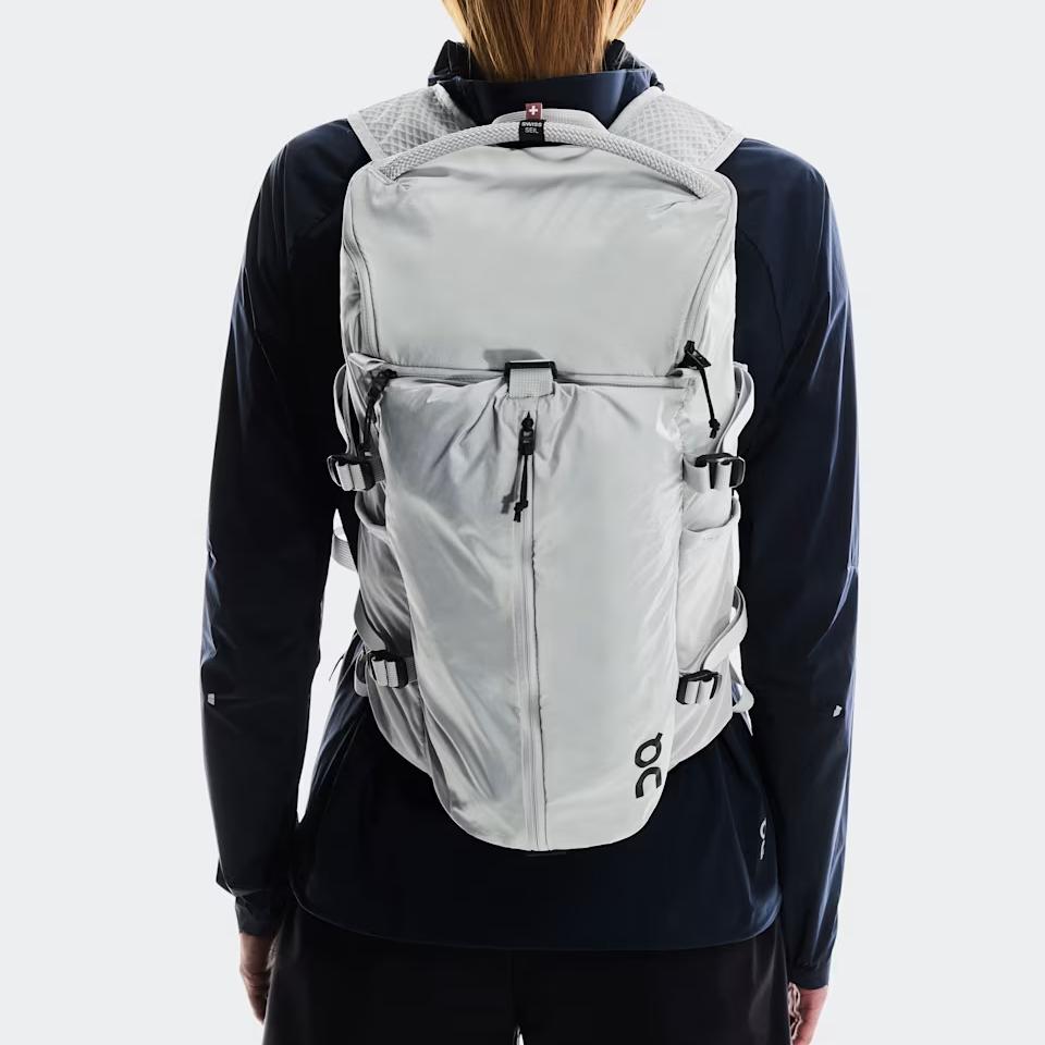 New On Polyamide Outdoor Mountaineering Bag Backpack Unisex Glacier 2UE30520561