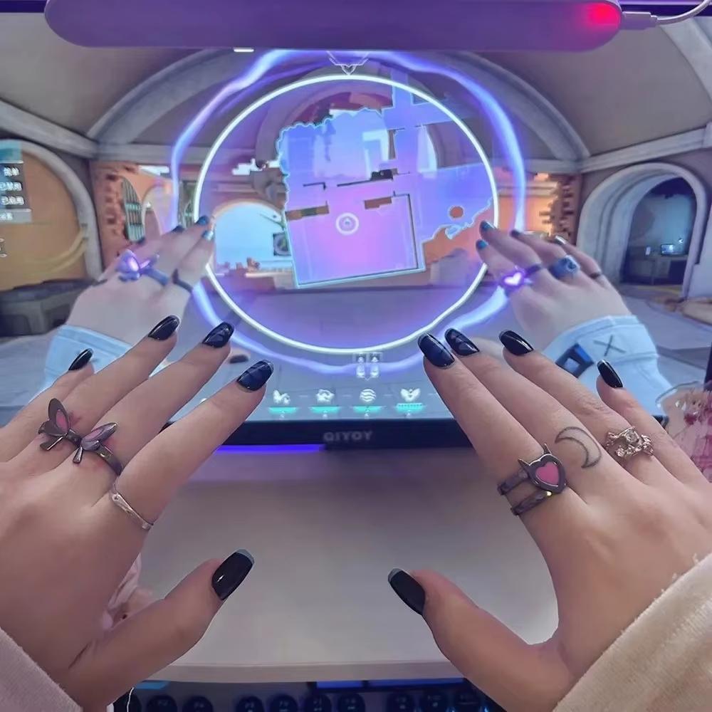 Neuer VALORANT Ring Spielcharaktere Clove Legierung Öffnend Verstellbar Dämmerung Schmetterling Herz Ringe Für Cosplay Requisiten Damenschmuck
