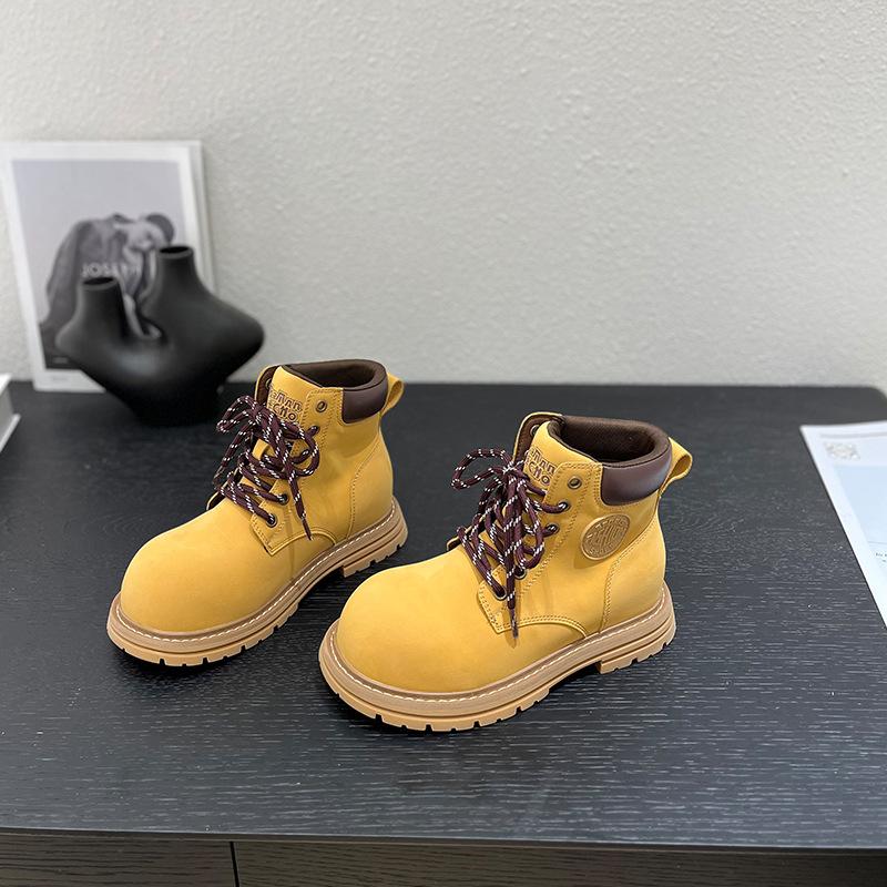 

Милые и уродливые мартинсы с большой головой для женщин 2025 осень новая универсальная толстая подошва увеличивающая рост уличные рабочие ботинки цвета ревеня для женщин 40