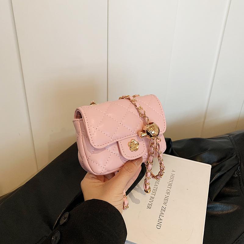 Mini Crossbody Chain Bag for Girls: Autumn/Winter Rhombus Style Lipstick Bag