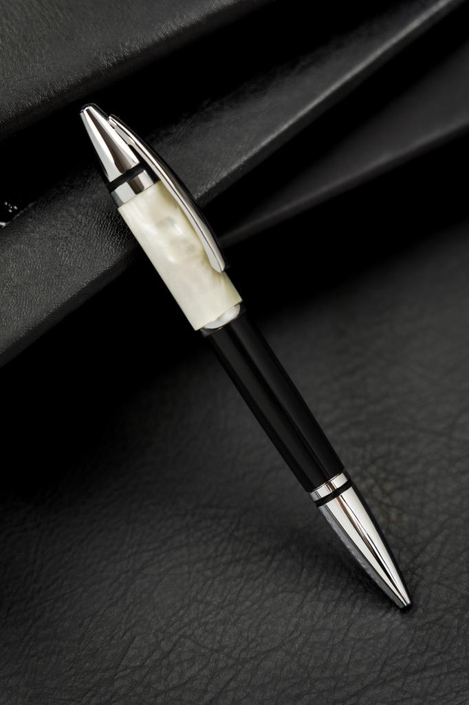 Paul Rossi 9419 BLACK Ballpoint Pen