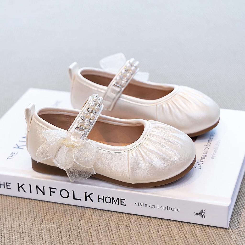 Autumn 2026 Girls' Korean Style Princess Flats - Versatile, Soft Sole Leather Shoes