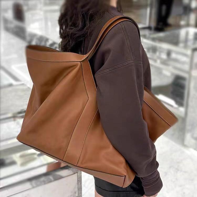 New Lazy and Slack Feeling Large Bag Women's Leather Bag Large Capacity Shoulder Portable Commuter Bag