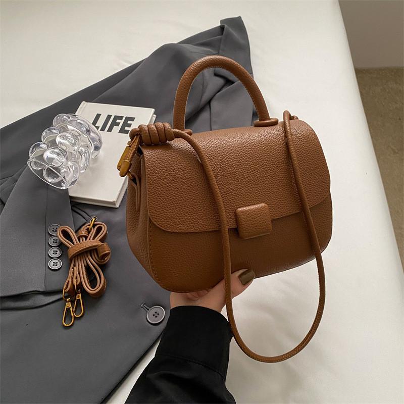 Korean Style Handbag Women 2023 New Autumn Winter Vintage Fashion Square Bag High-end Small Batch Design Shoulder Bag