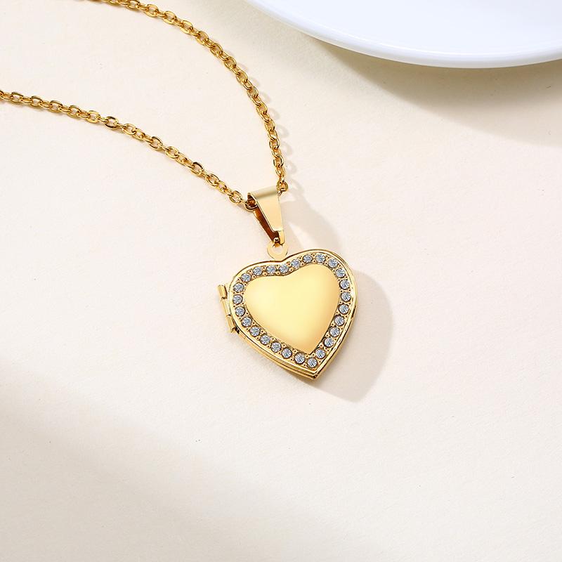 Vnox Picture Women Necklaces Heart Locket Pendant Family Image Personalized Anniversary Gift