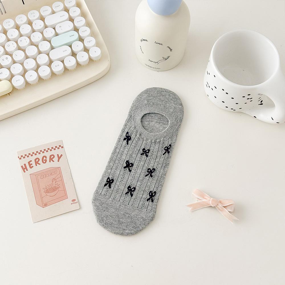 

Носки-след с бантиком, Женские балетного стиля, Дышащая сетка, Противоскользящие, Антибактериальные, Не сползающая пятка, Короткие носки-невидимки с неглубоким вырезом 1 pair серый