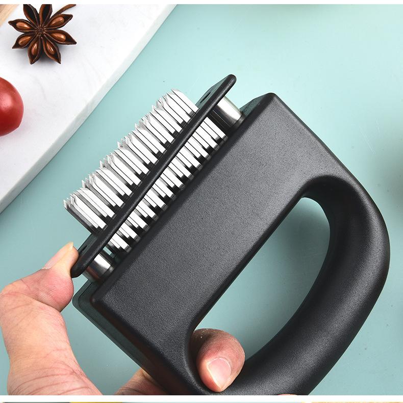 Husholdnings kjøttløsningsmaskin i rustfritt stål med 48 tenner kjøttløsnål for biff, knust senebiff, bankende kjøttløsningsmaskin